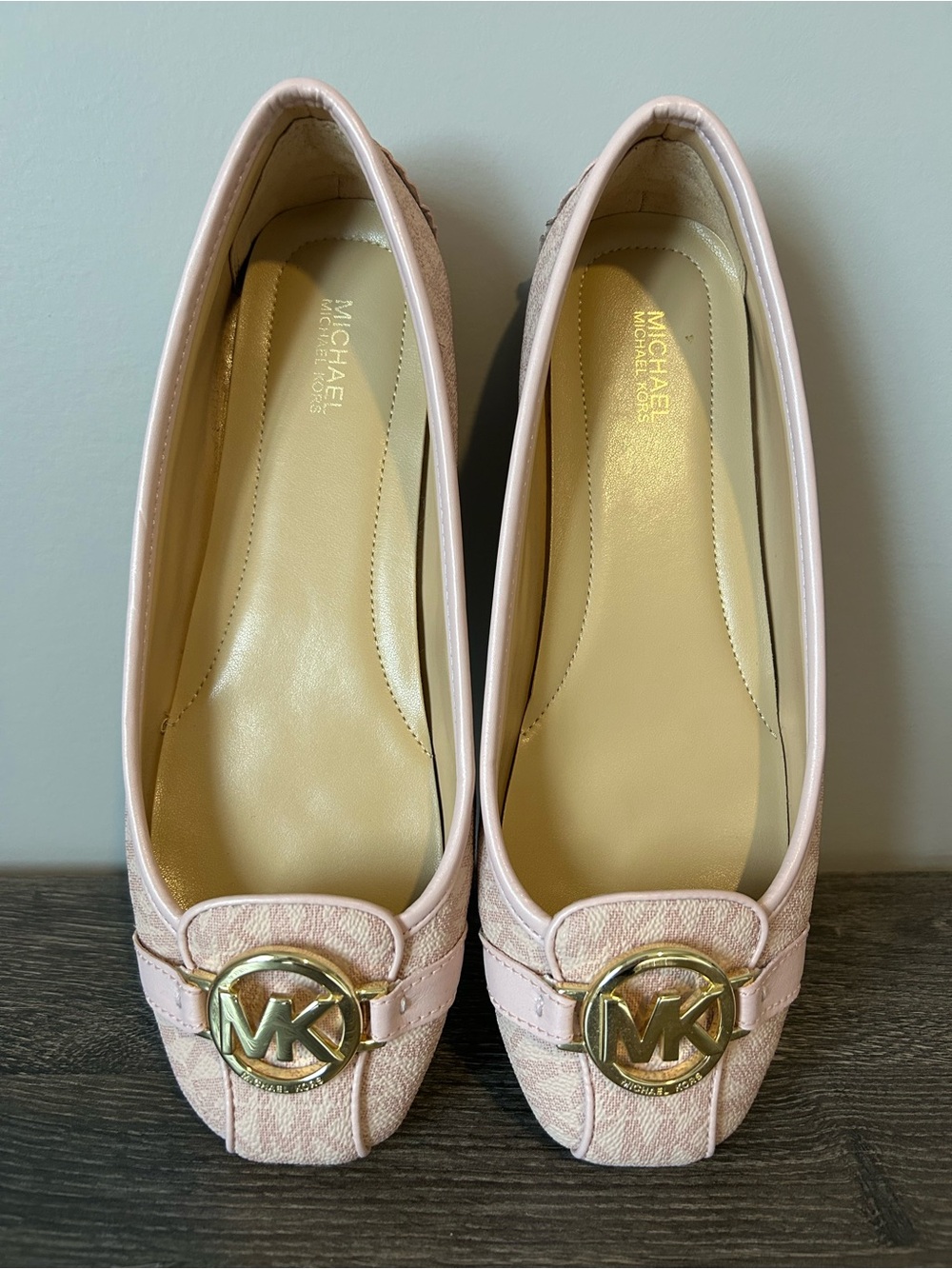 MICHAEL Michael Kors Blush Pink Logo Round-Toe Flats